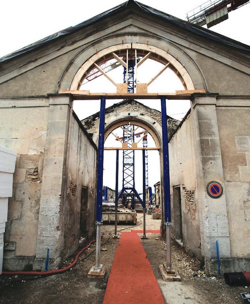 Chais Monnet Entrance Restoration