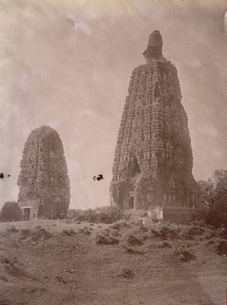 Mahabodhi Temple before restoration ca. 1870