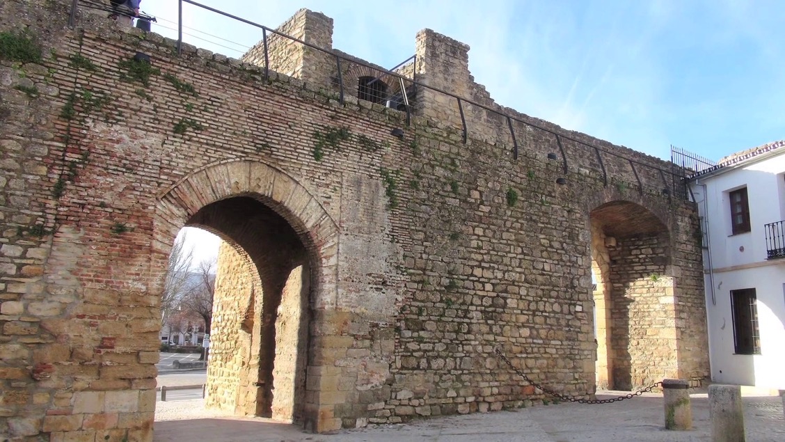 Puerta de Almocábar 2