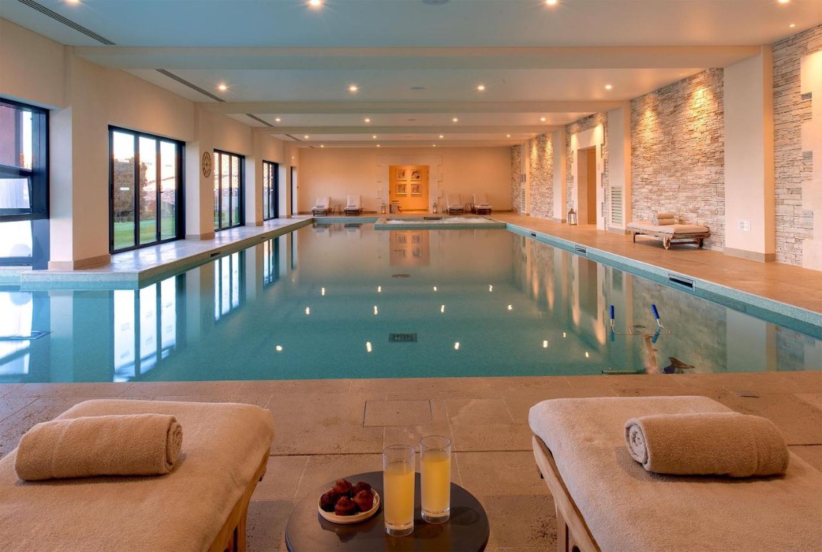 Chais Monnet Pool