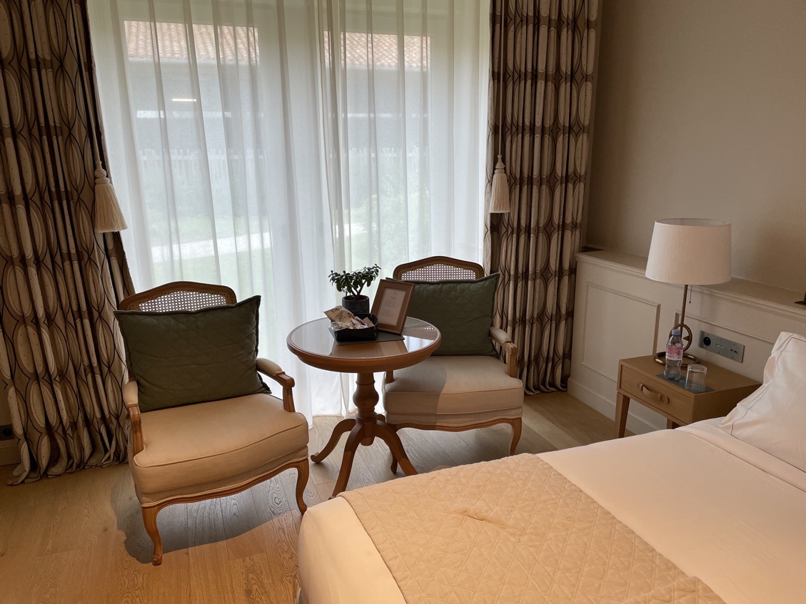 Chais Monnet Sitting Area
