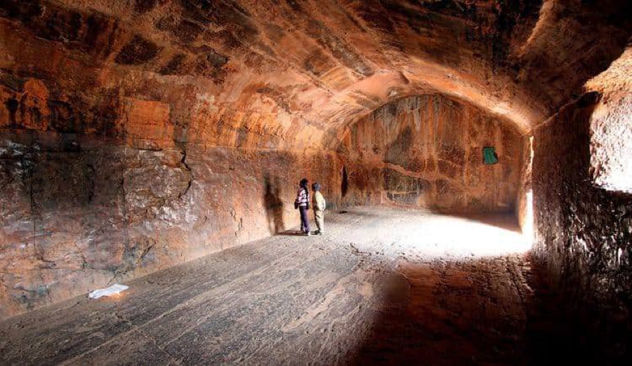 Saptparni Cave