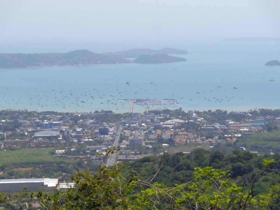 Chalong Bay